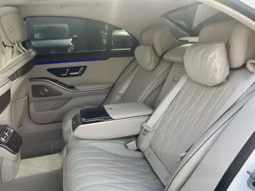 Mercedes-Benz S 63 AMG E Performance lang 21