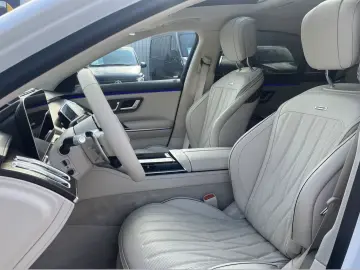 Mercedes-Benz S 63 AMG E Performance lang 21