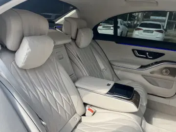 Mercedes-Benz S 63 AMG E Performance lang 21
