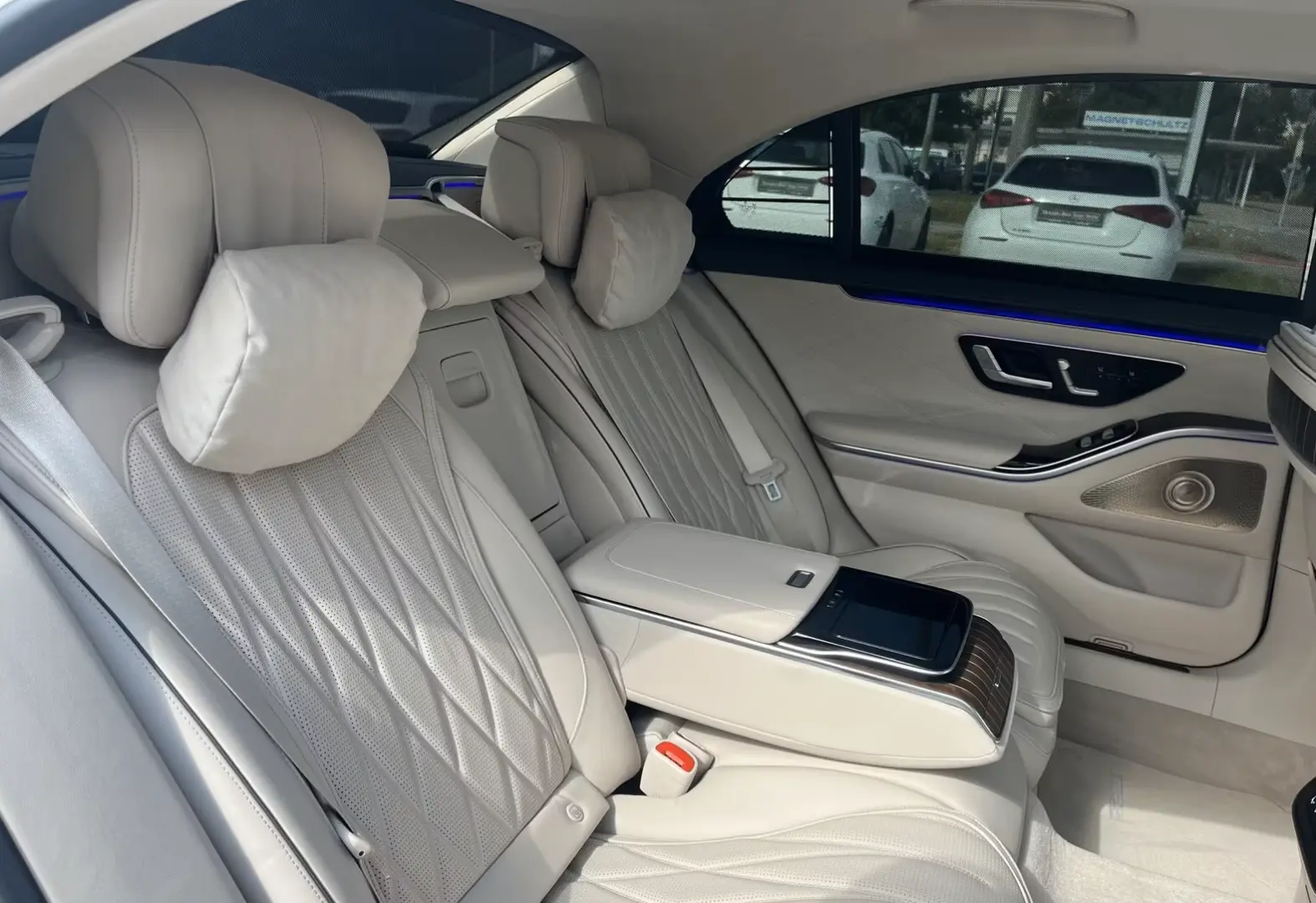Mercedes-Benz S 63 AMG E Performance lang 21