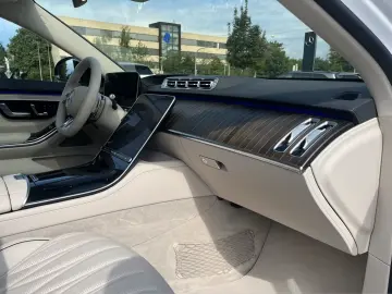 Mercedes-Benz S 63 AMG E Performance lang 21