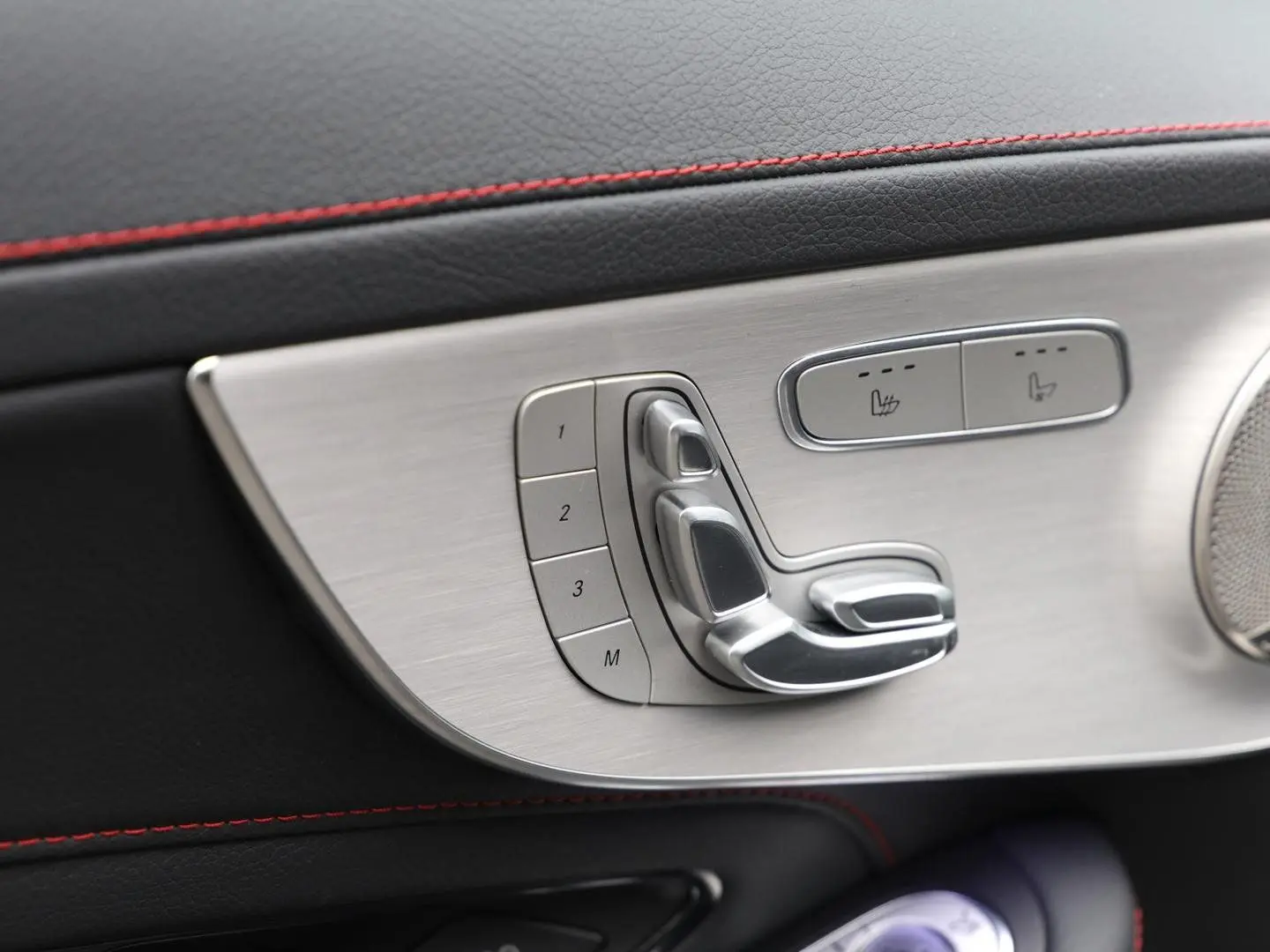 C 43 AMG 4M Coupé Night Distronic Pano Multibeam