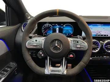 GLA 45 AMG S 4MATIC+  Night Panorama 21