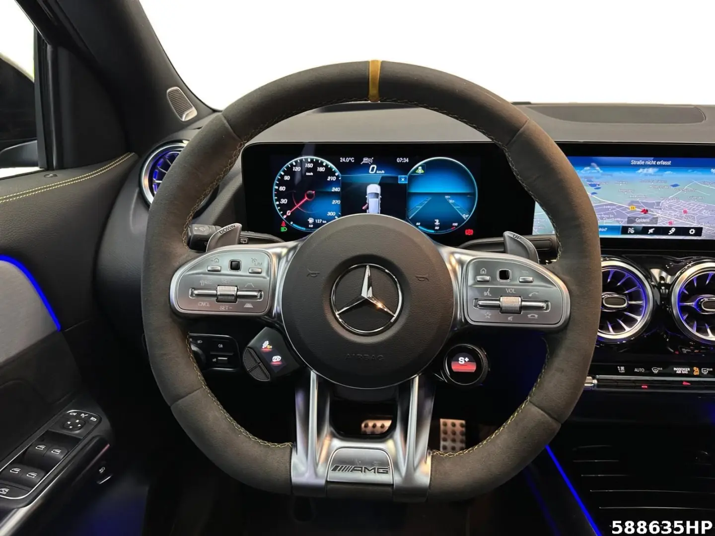 GLA 45 AMG S 4MATIC+  Night Panorama 21