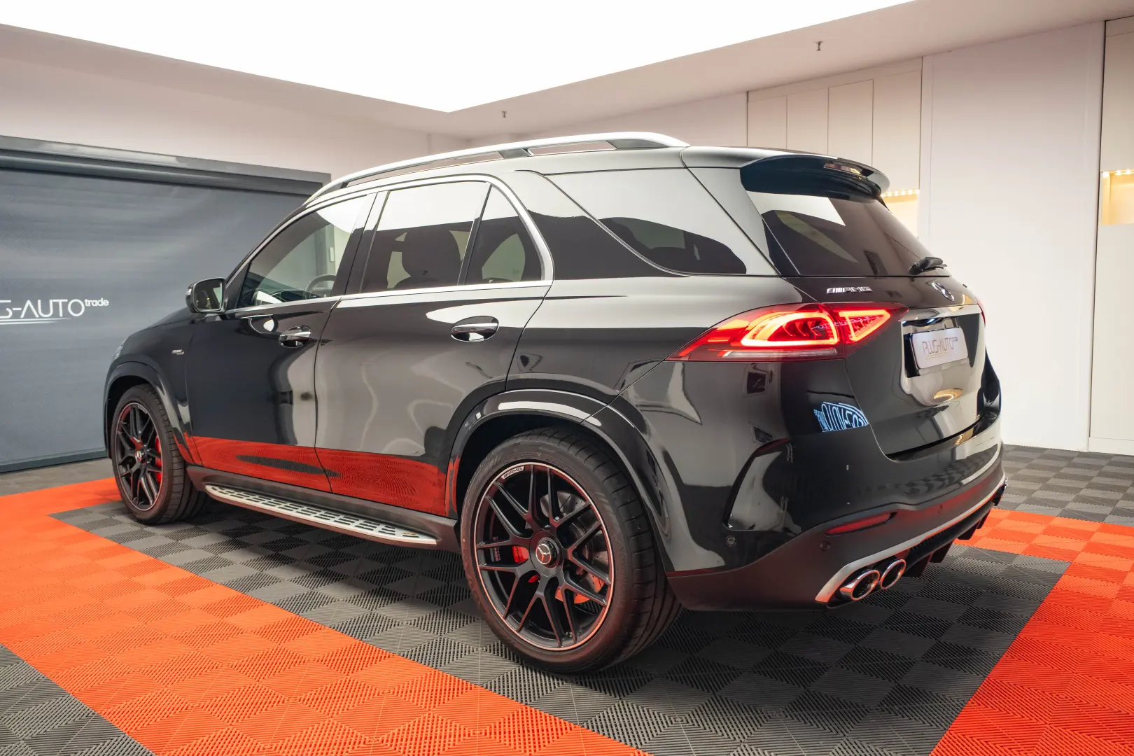 Mercedes Benz GLE 53 AMG