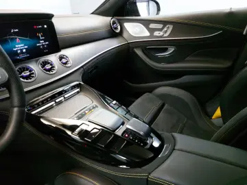 GT 63 S 4M+ *KERAMIK*CARBON*PANORAMA*VOLL*