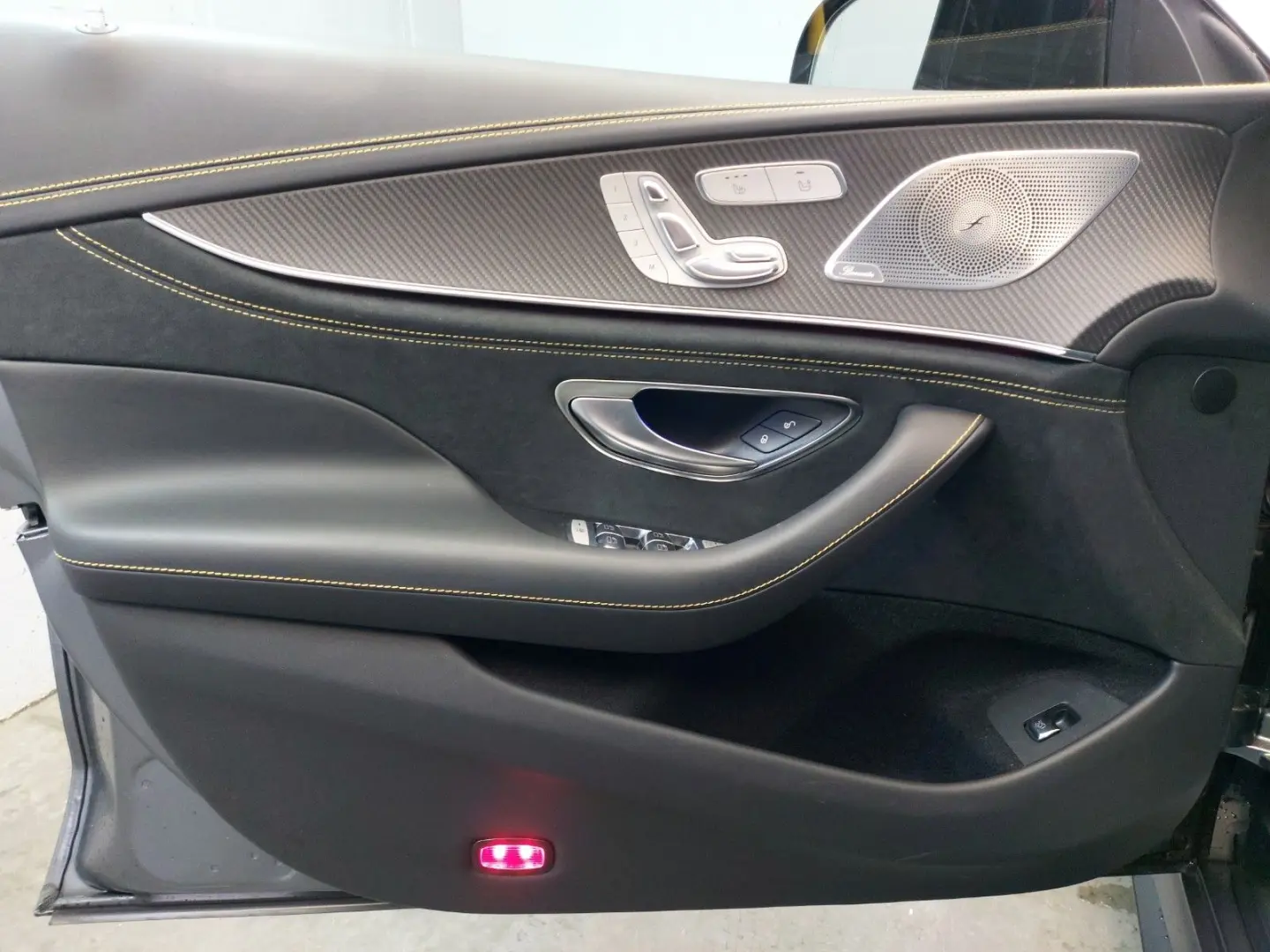 GT 63 S 4M+ *KERAMIK*CARBON*PANORAMA*VOLL*