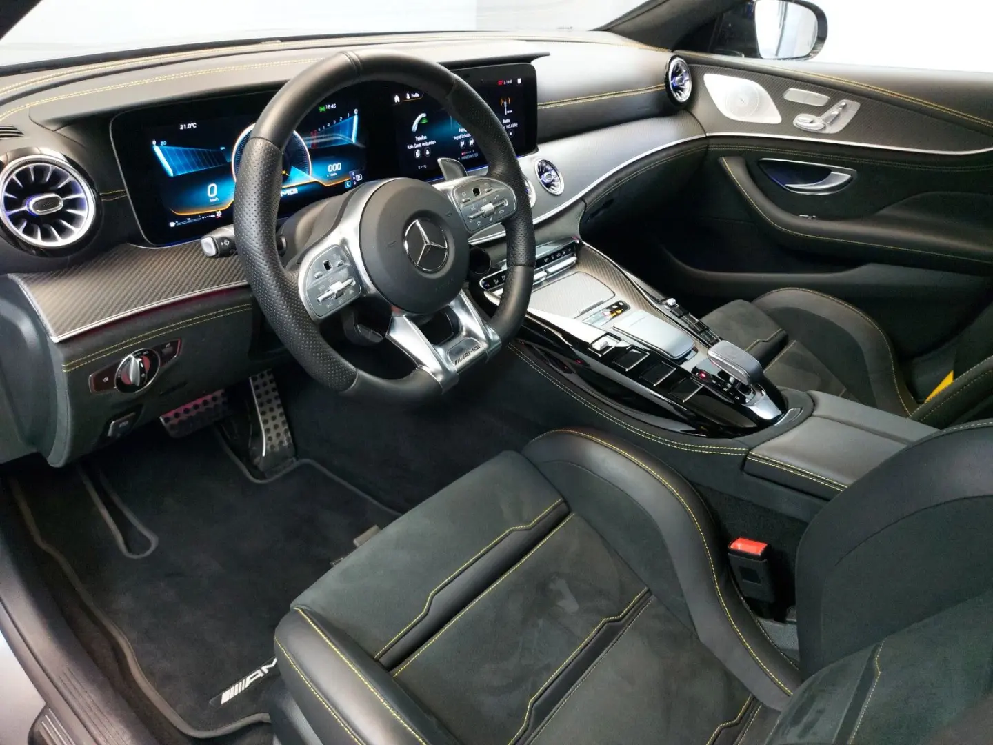 GT 63 S 4M+ *KERAMIK*CARBON*PANORAMA*VOLL*