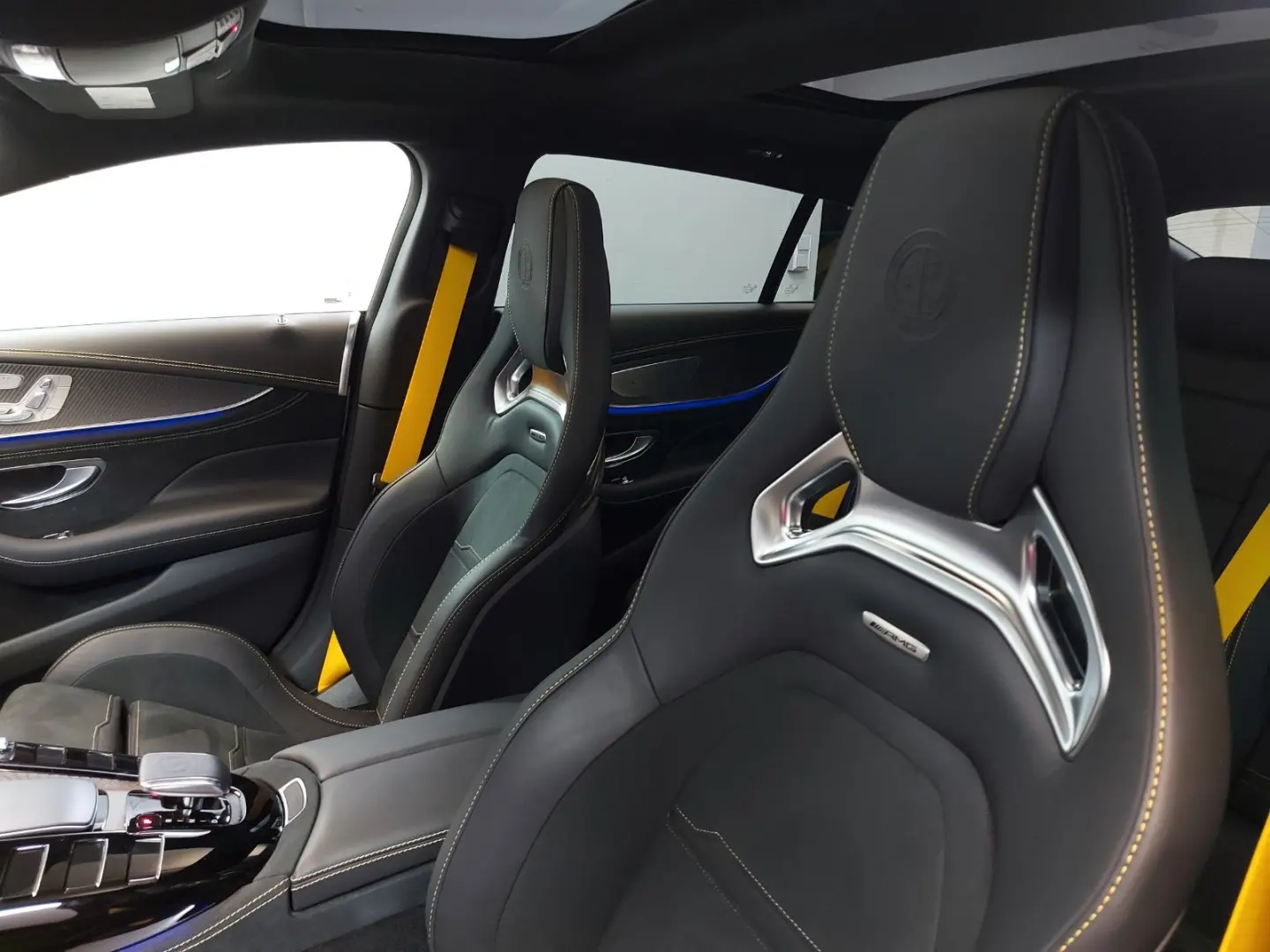 GT 63 S 4M+ *KERAMIK*CARBON*PANORAMA*VOLL*