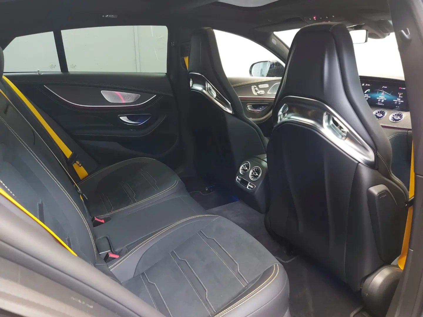 GT 63 S 4M+ *KERAMIK*CARBON*PANORAMA*VOLL*