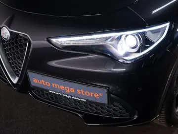 Stelvio 2.0 TI Q4 AT8*Memory*ACC*Bi-Xenon*Kamera