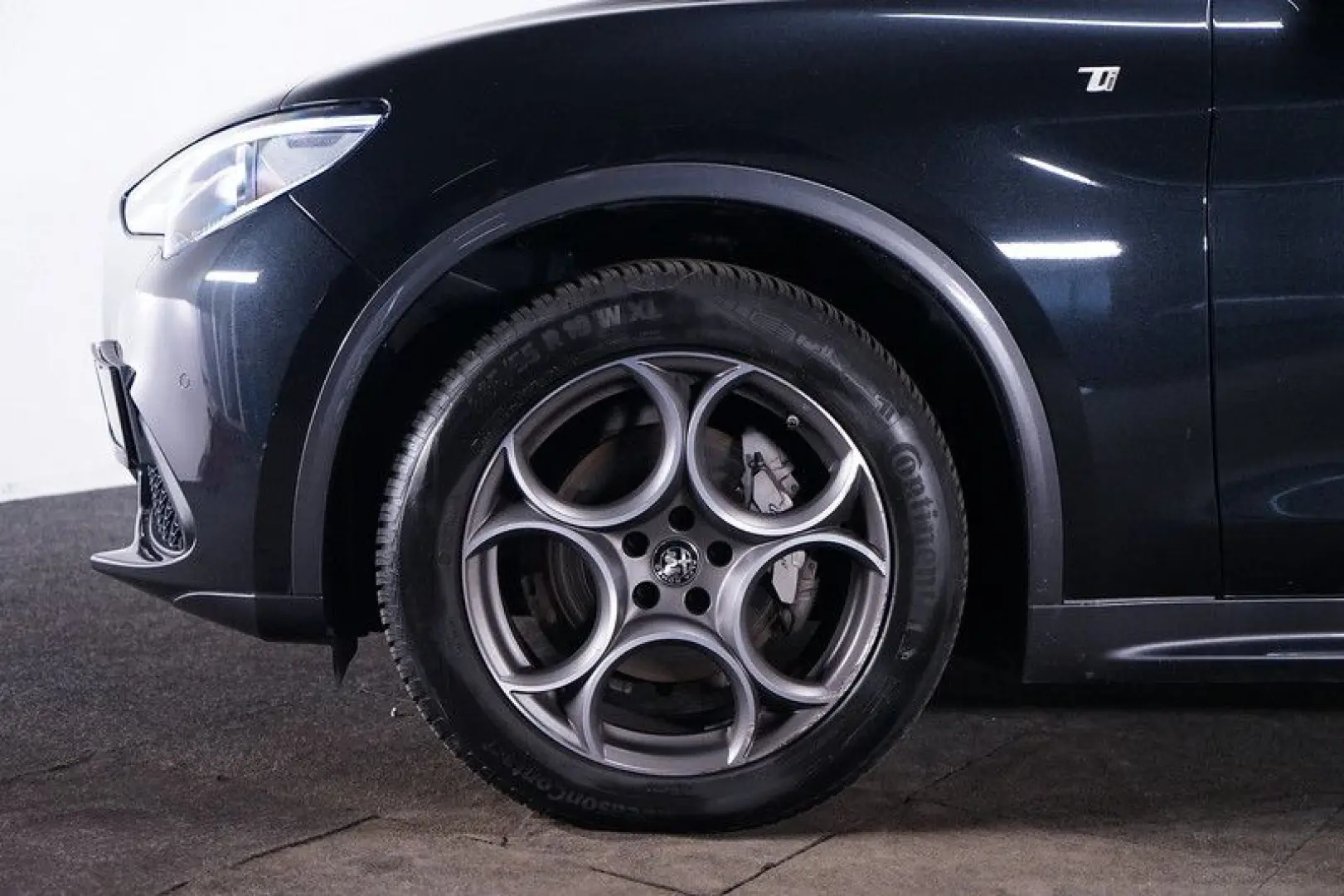 Stelvio 2.0 TI Q4 AT8*Memory*ACC*Bi-Xenon*Kamera