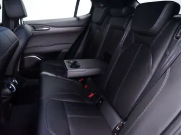Stelvio 2.0 TI Q4 AT8*Memory*ACC*Bi-Xenon*Kamera