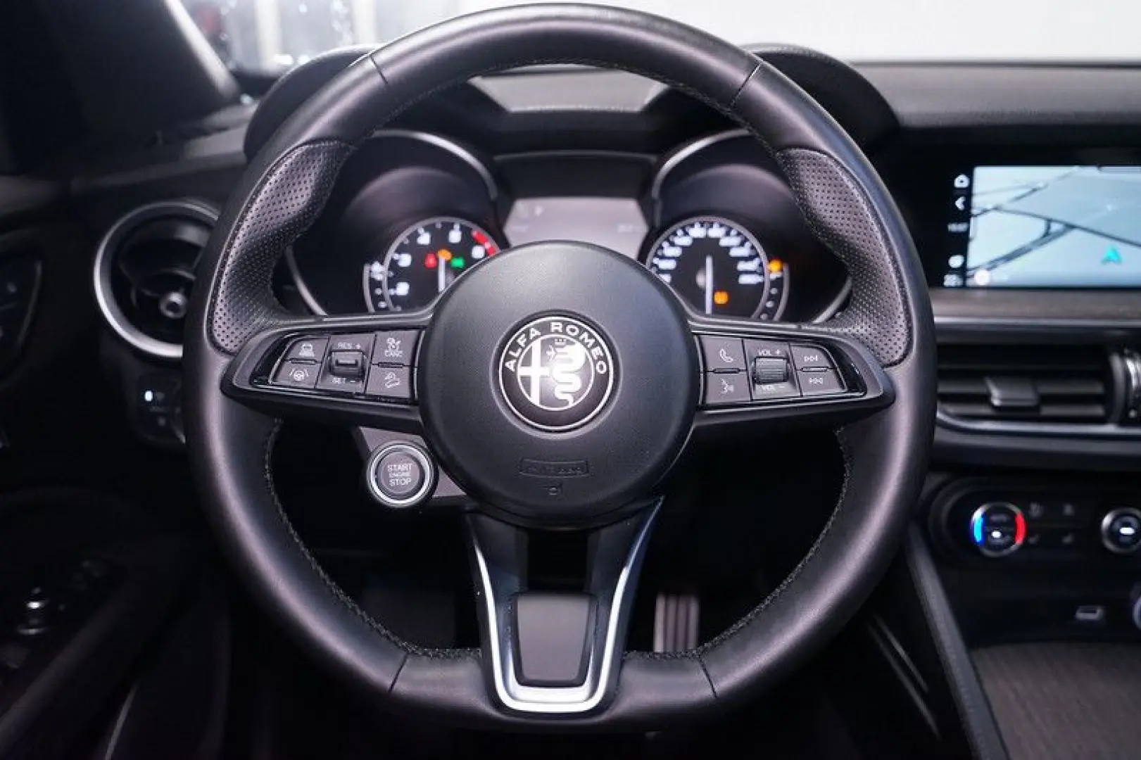 Stelvio 2.0 TI Q4 AT8*Memory*ACC*Bi-Xenon*Kamera