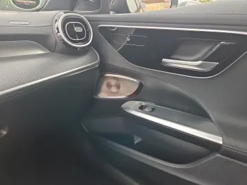 C 300 e AMG ADV+NIGHT+BURMESTER+360°+DISTR+WI-PA