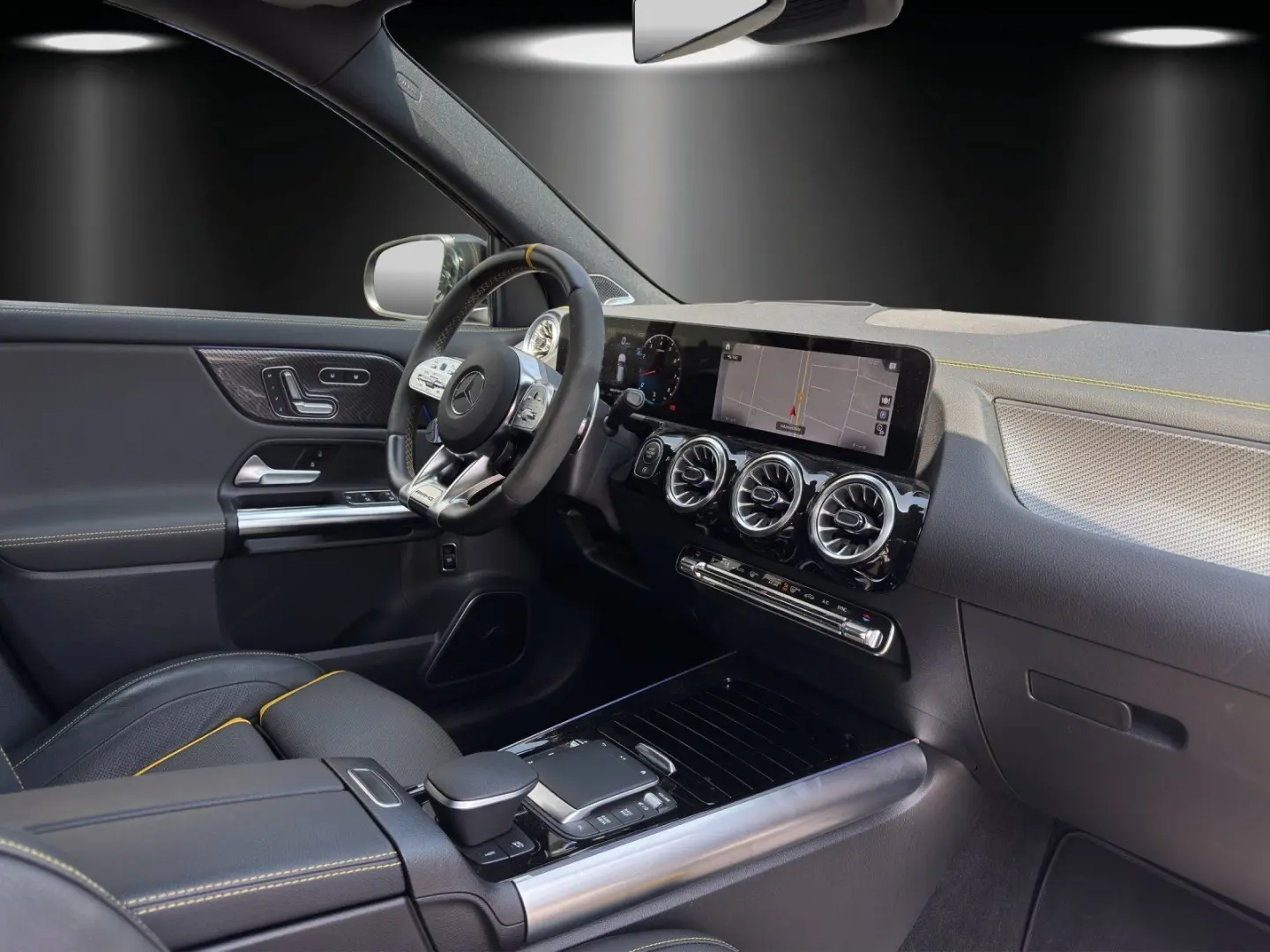 GLA45S Perf.Sitze AERO Pano DISTRO Burme ENERGIZ