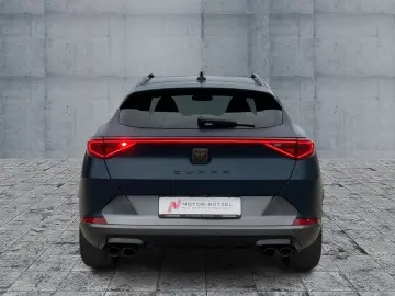 Formentor VZ 2.0 TSI 4D DSG LED+NAV+ACC+SHZ+PANO