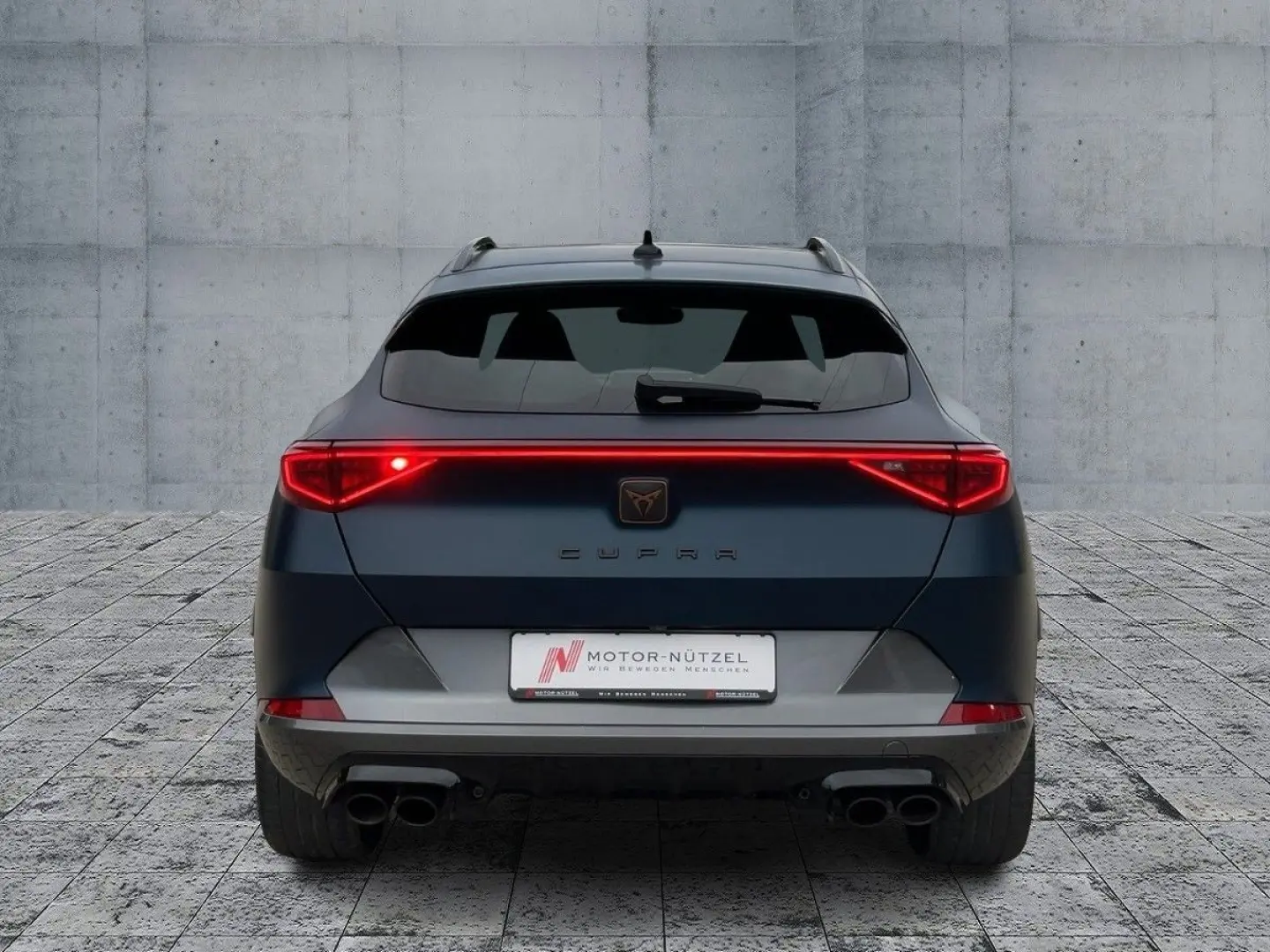 Formentor VZ 2.0 TSI 4D DSG LED+NAV+ACC+SHZ+PANO
