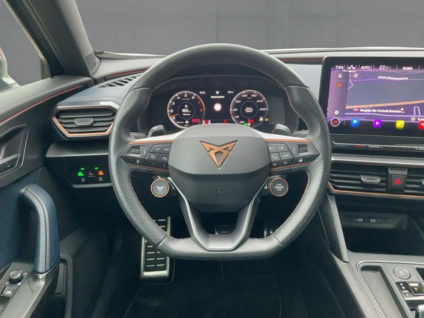 Formentor VZ 2.0 TSI 4D DSG LED+NAV+ACC+SHZ+PANO