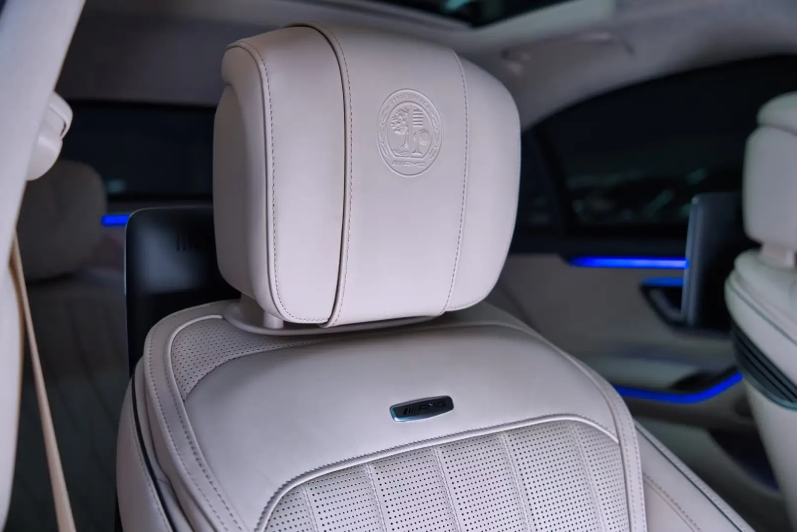 Mercedes-Benz S 63 AMG Fond Entertainment