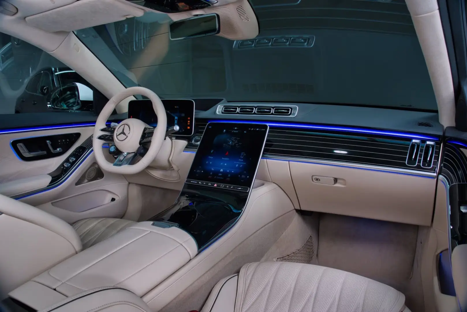 Mercedes-Benz S 63 AMG Fond Entertainment