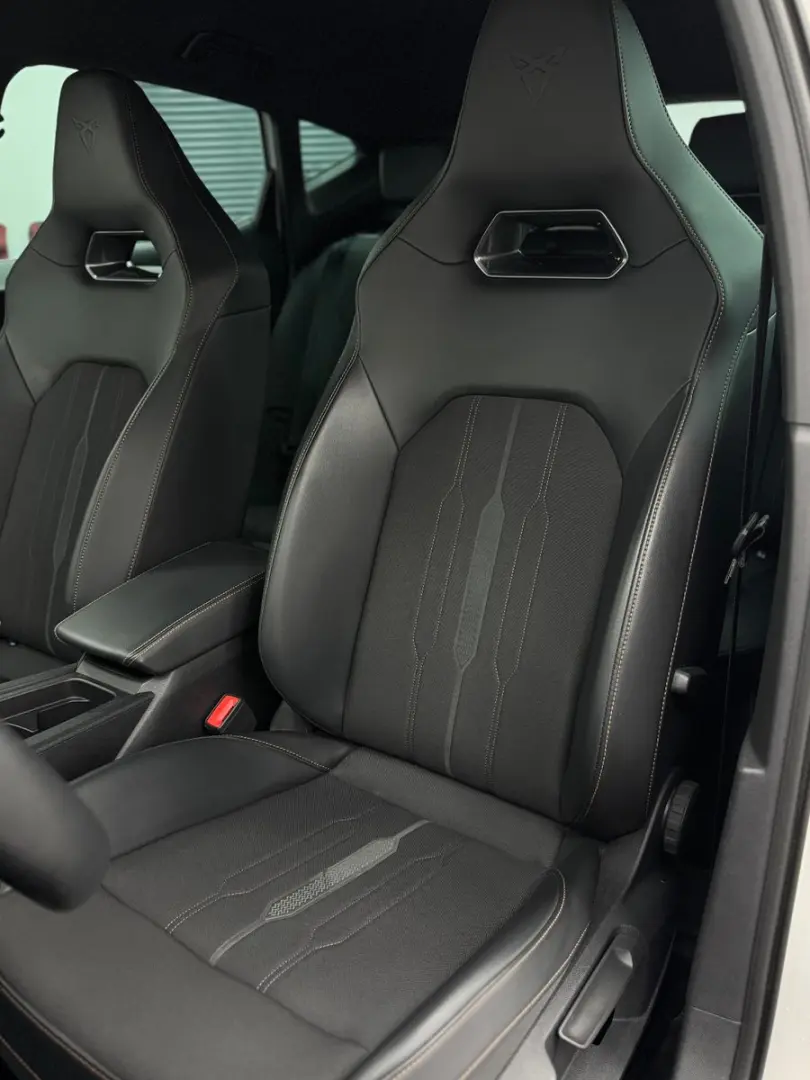 Formentor VZ 4Drive Garantie 1.Hand Scheckheft