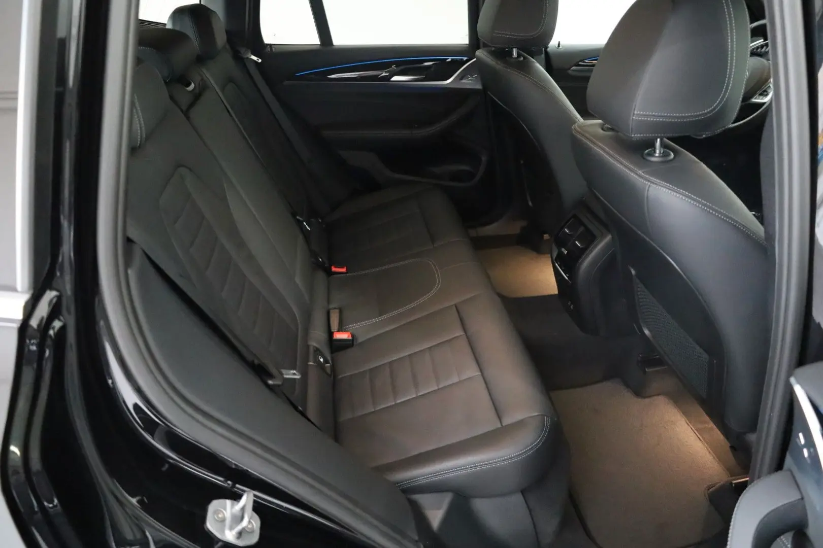 X3 xDrive 30 e Advantage,Leder,Navi,Head-Up, AHK
