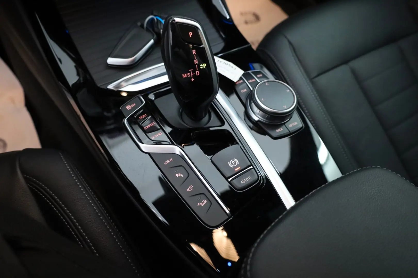 X3 xDrive 30 e Advantage,Leder,Navi,Head-Up, AHK