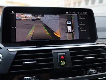 X3 xDrive 30 e Advantage,Leder,Navi,Head-Up, AHK