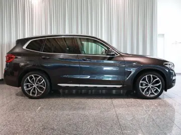 X3 xDrive30e xLine Head-Up HiFi DAB LED WLAN