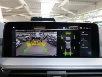 X3 xDrive30e Advantage Head-Up