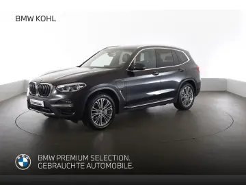 X3 xDrive 30e Luxury Line Anhängerkupplung Panor