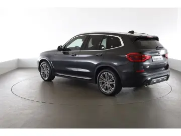 X3 xDrive 30e Luxury Line Anhängerkupplung Panor