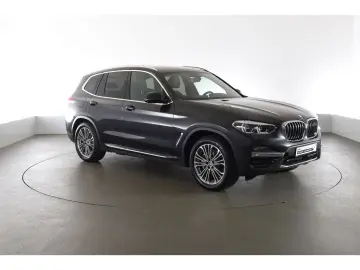 X3 xDrive 30e Luxury Line Anhängerkupplung Panor