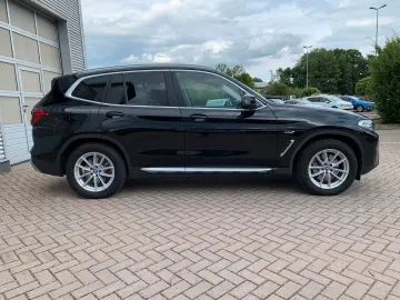 X3 xDrive 30e LiveCockpitProf+HIFI+ACC+Leder