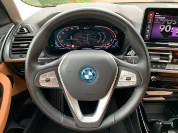 X3 xDrive 30e LiveCockpitProf+HIFI+ACC+Leder