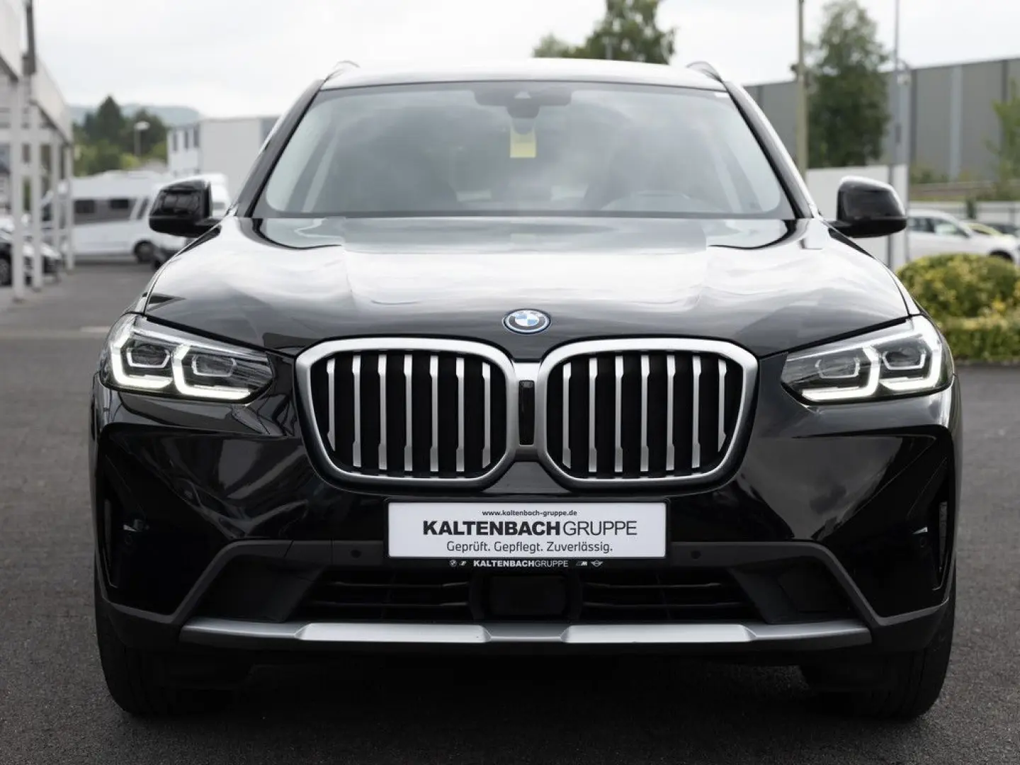 X3 xDrive 30e AHK LED ACC W-LAN NAVI KAMERA SHZ