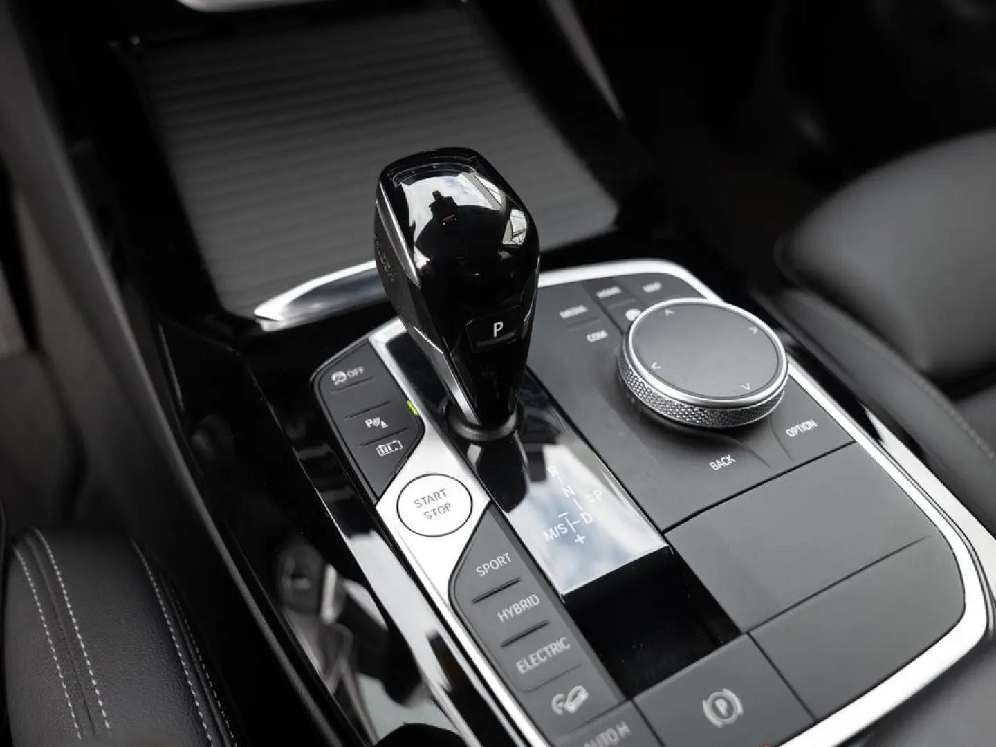 X3 xDrive 30e AHK LED ACC W-LAN NAVI KAMERA SHZ