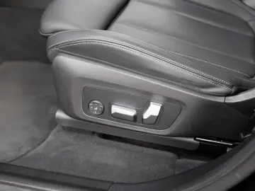 X3 xDrive 30e AHK LED ACC W-LAN NAVI KAMERA SHZ