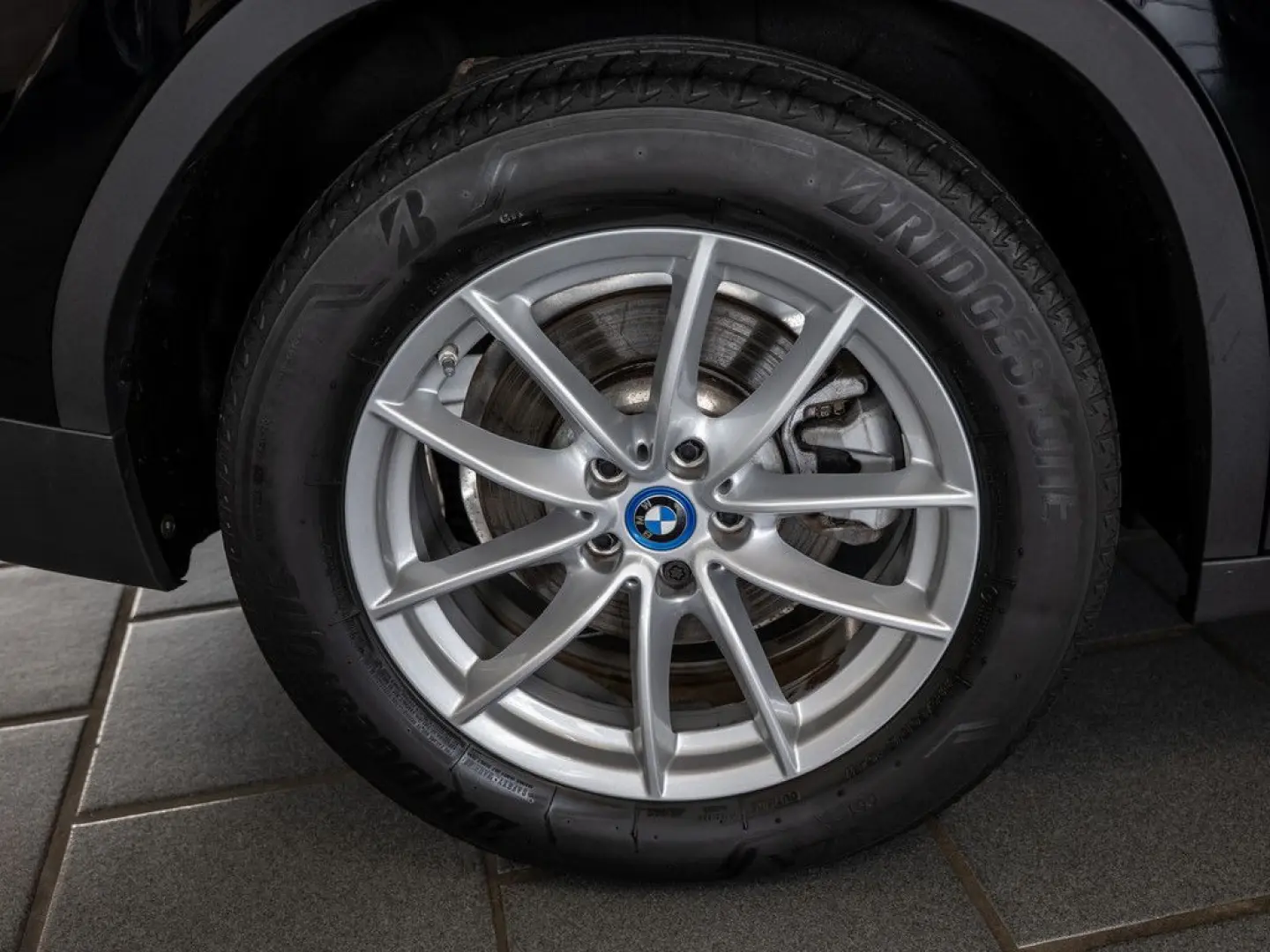 X3 xDrive 30e FACEL. AHK LED W-LAN NAVI KAMERA