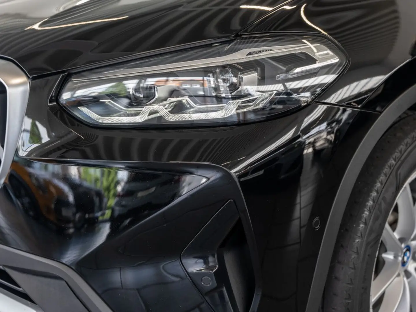 X3 xDrive 30e FACEL. AHK LED W-LAN NAVI KAMERA