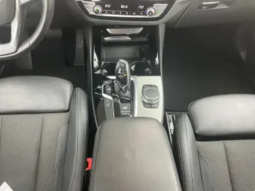 X3 xDrive20d AHK Driv.Assist+ Head-Up Kamera