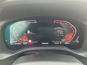 X3 xDrive20d AHK Driv.Assist+ Head-Up Kamera