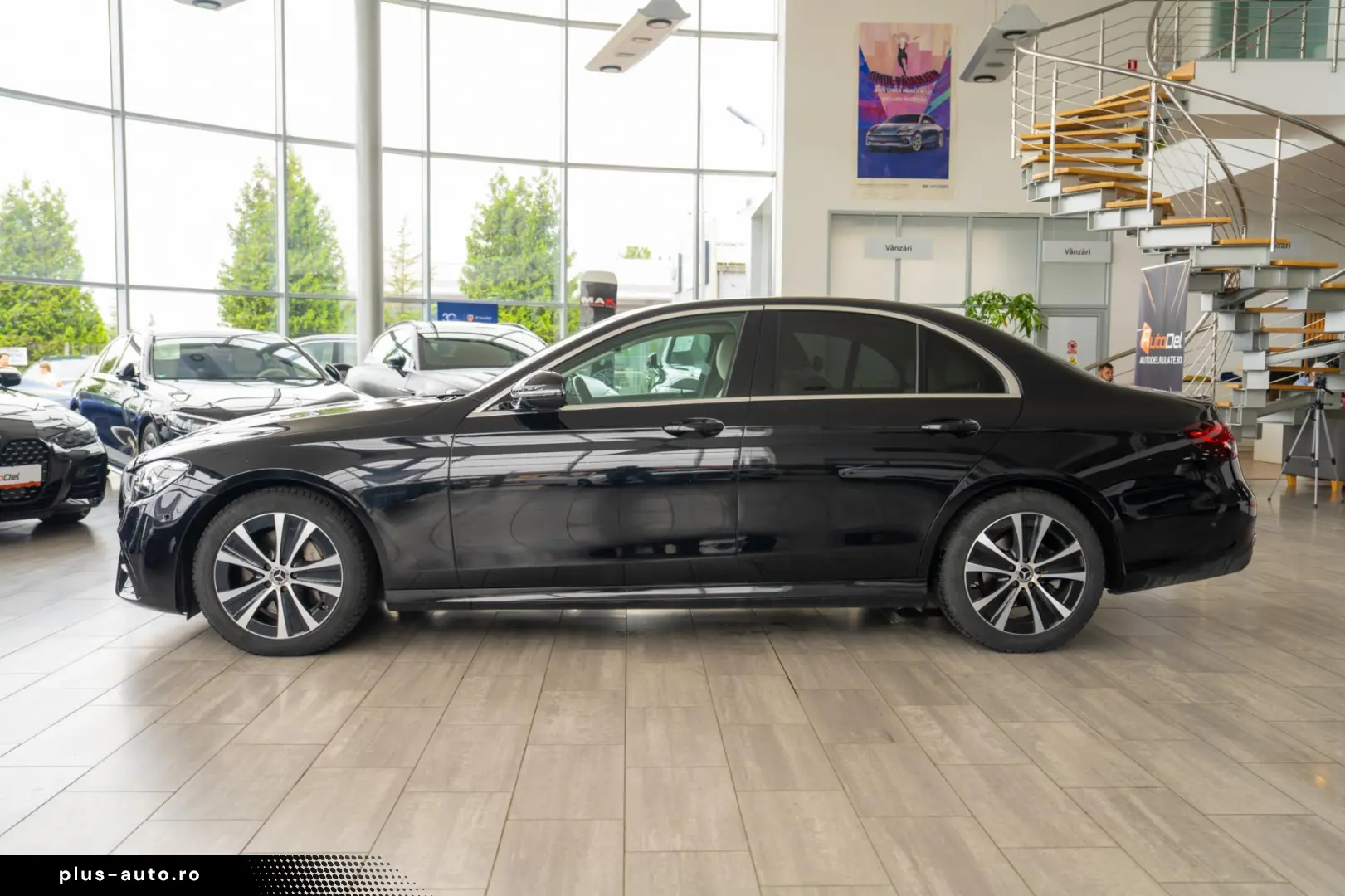 Mercedes-Benz E-Class 4MATIC 9G-TRONIC