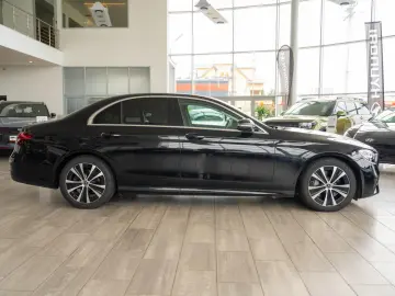 Mercedes-Benz E-Class 4MATIC 9G-TRONIC