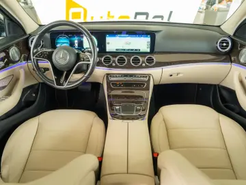 Mercedes-Benz E-Class 4MATIC 9G-TRONIC
