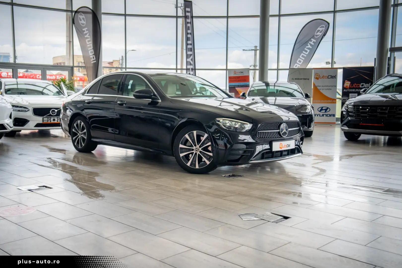 Mercedes-Benz E-Class 4MATIC 9G-TRONIC