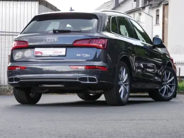 Q5 TFSI e nza 55 TFSI e quattro Luft AHK Alcanta