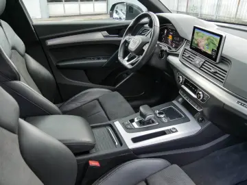 Q5 TFSI e nza 55 TFSI e quattro Luft AHK Alcanta