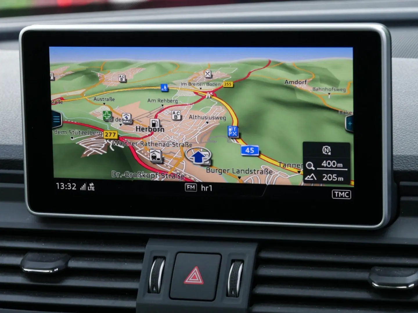 Q5 TFSI e nza 55 TFSI e quattro Luft AHK Alcanta